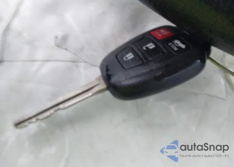 2012 Toyota Camry Le z USA, uszkodzony, nr VIN 4T1BF1FK3CU513113